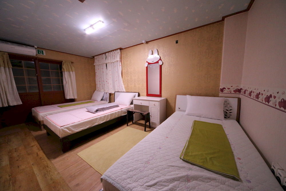 Gdygla Guesthouse Jeju Dış mekan fotoğraf
